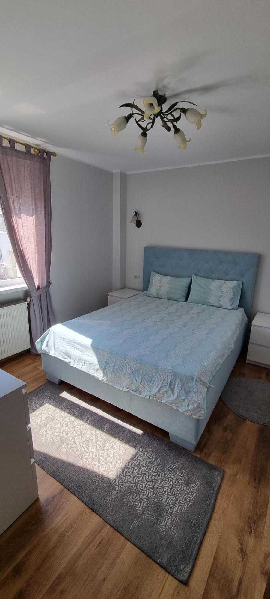 Yla Apartments Piatra Neamt Bagian luar foto